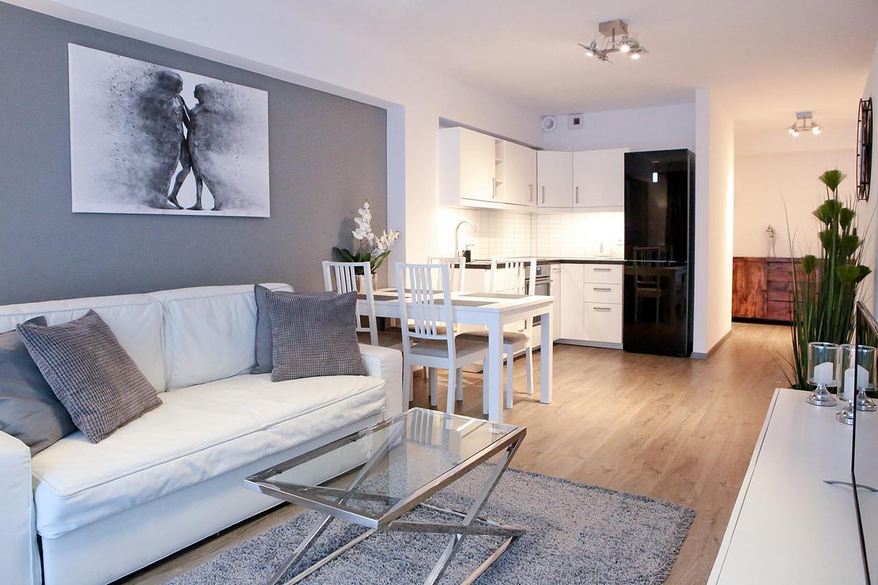 Super Apartment Poznan Luaran gambar