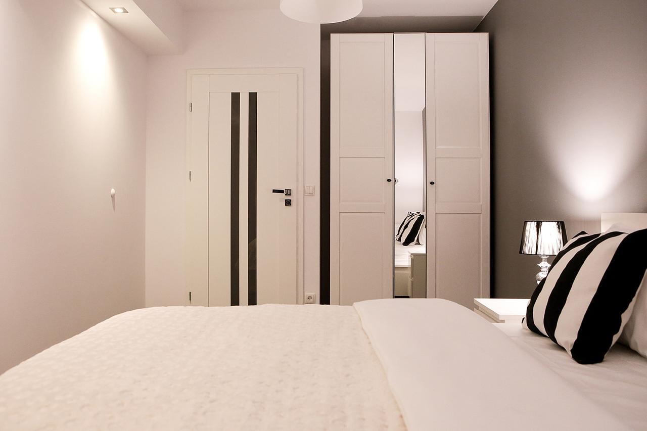 Super Apartment Poznan Luaran gambar