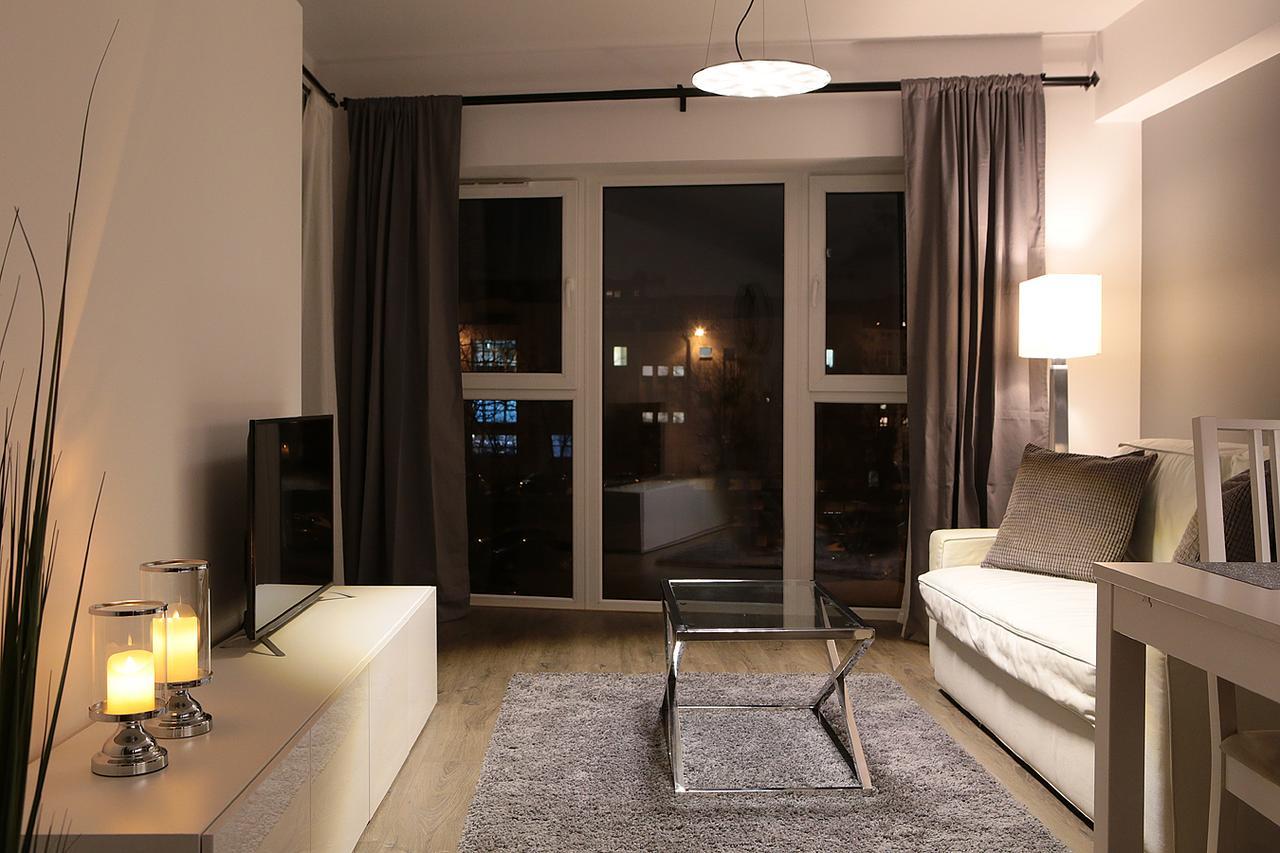 Super Apartment Poznan Luaran gambar