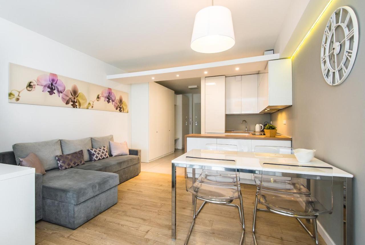 Super Apartment Poznan Luaran gambar
