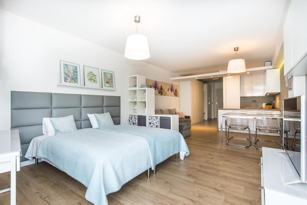 Super Apartment Poznan Luaran gambar